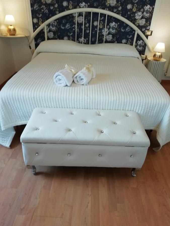 Le Pinelle Bed & Breakfast Terni Ngoại thất bức ảnh