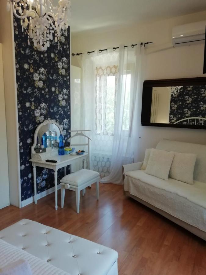 Le Pinelle Bed & Breakfast Terni Ngoại thất bức ảnh